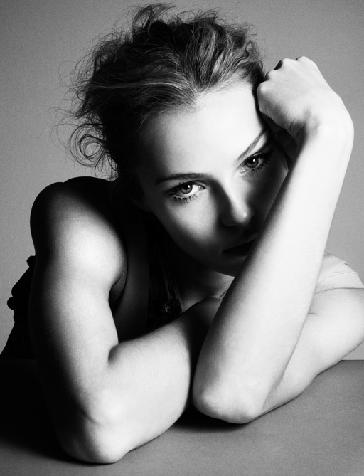 Valentina Zelyaeva Valentina Zelyaeva