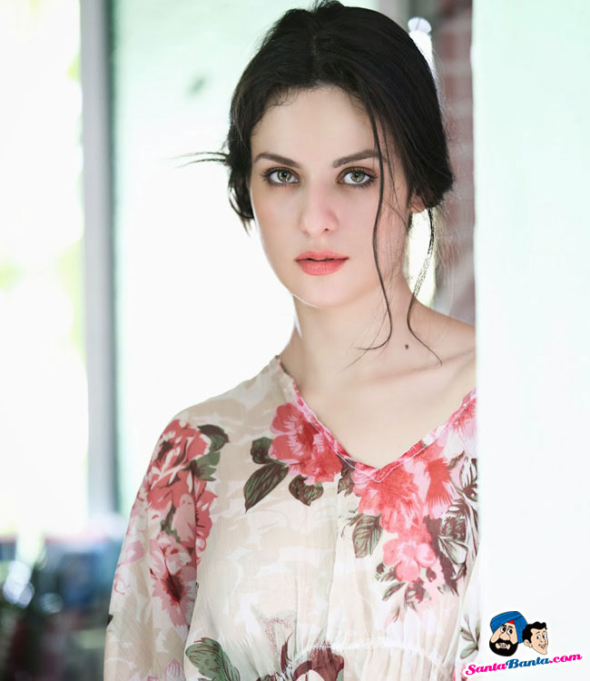 Elena Kazan