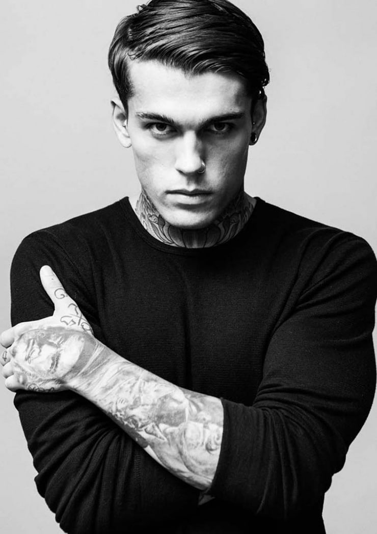 Image of Stephen James (Model)