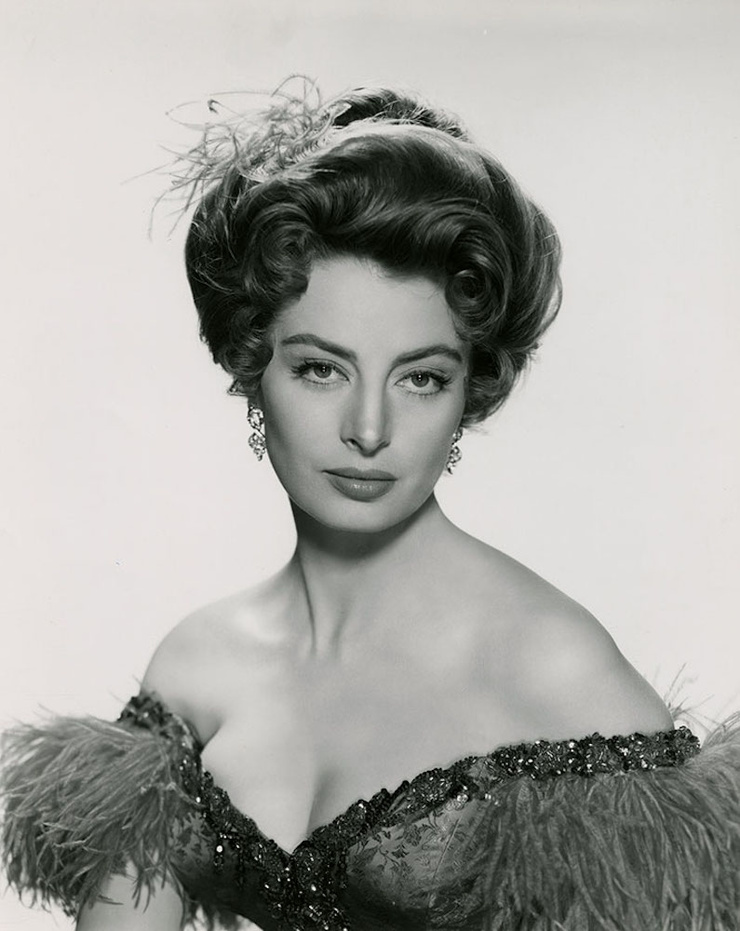 Capucine Capucine