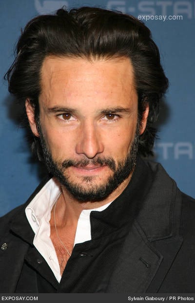 Image of Rodrigo Santoro