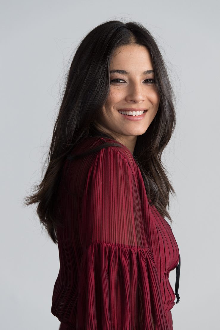 Jessica Gomes Jessica Gomes