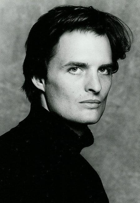Greg Bryk Greg Bryk