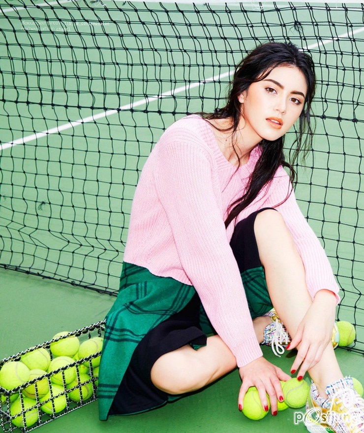 Davika Hoorne Davika Hoorne