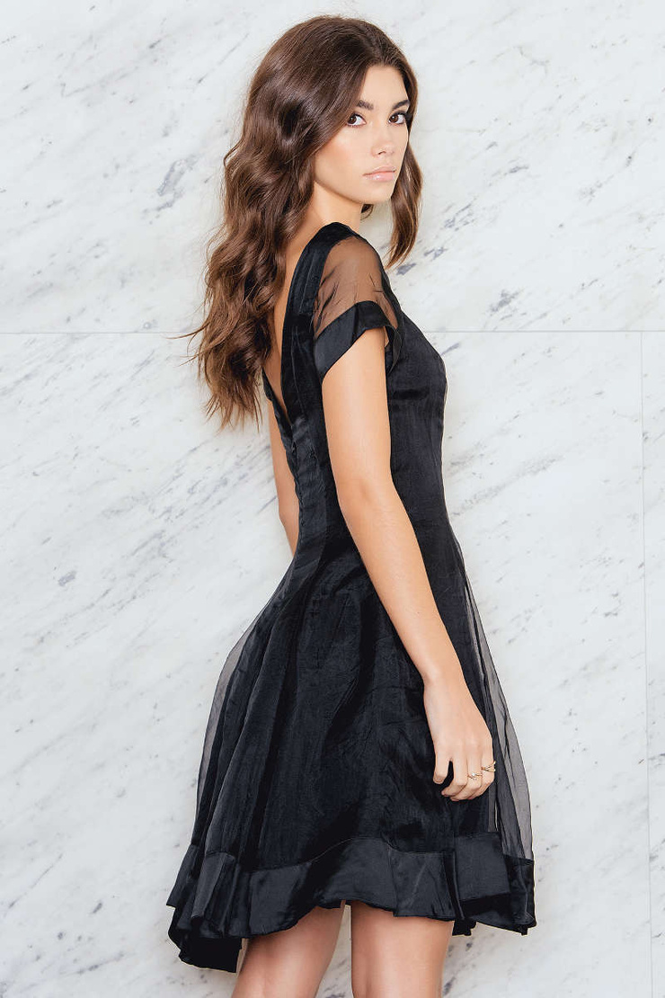 Cindy Mello Cindy Mello