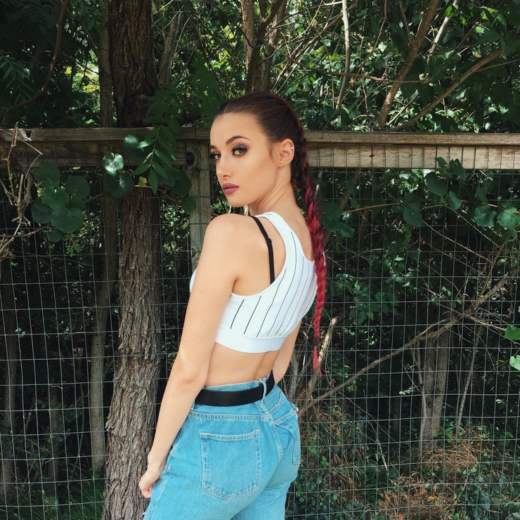 Olivia O'Brien Olivia O'Brien