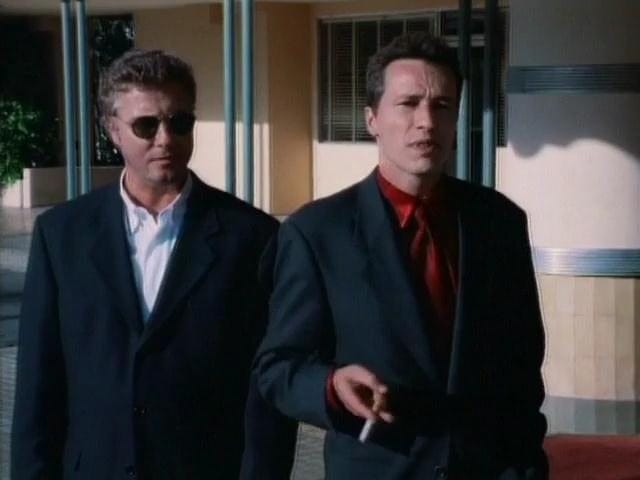 Gunshy (1998) Gunshy (1998)