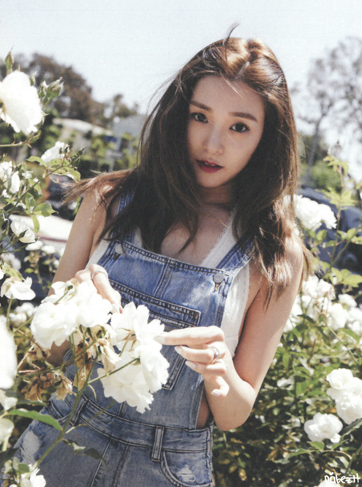 Hwang Mi-Young
