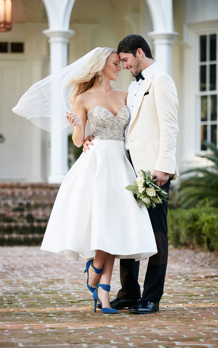 ELLE EVANS