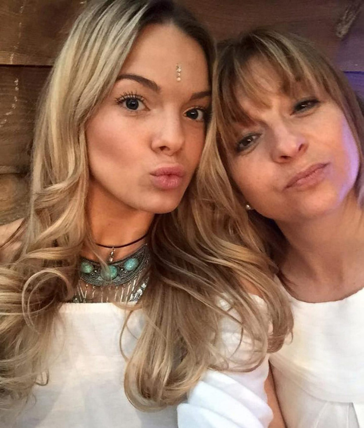 Louisa Johnson Louisa Johnson