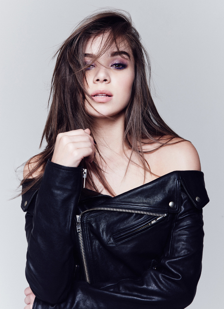 Hailee Steinfeld Hailee Steinfeld