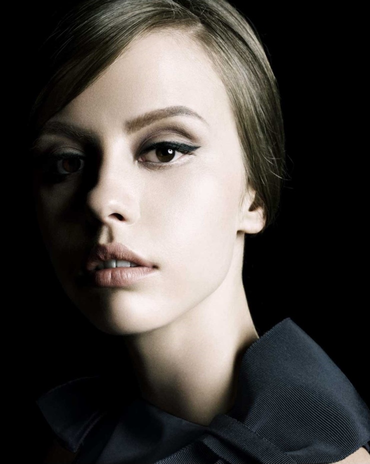 Mia Goth Mia Goth