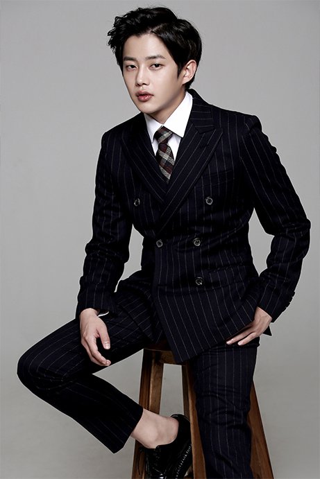 Min Suk Kim