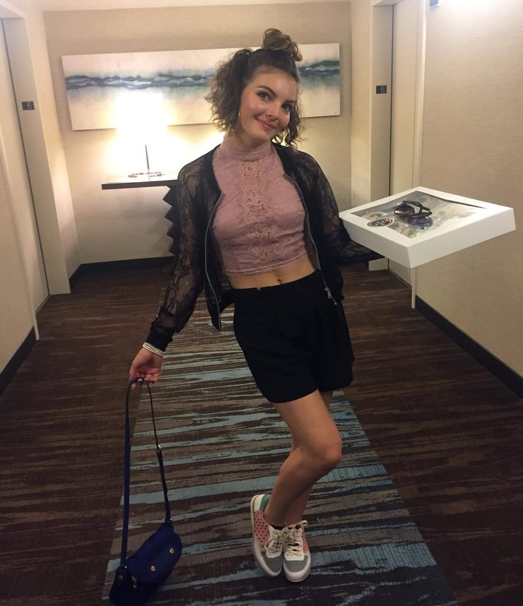 Camren Bicondova