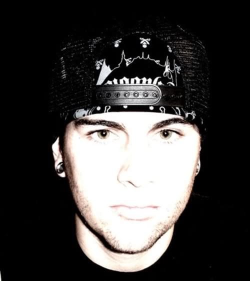 M Shadows