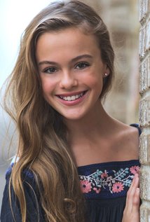 Picture of Isabella Alexander