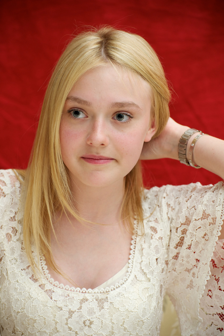 Dakota Fanning Dakota Fanning