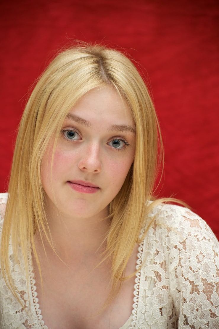 Dakota Fanning Dakota Fanning