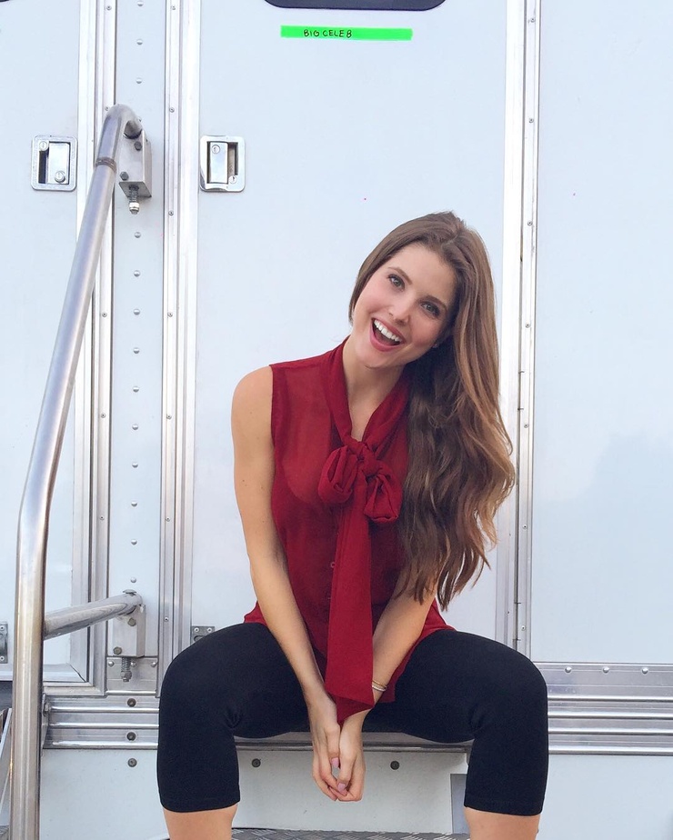 Amanda Cerny Amanda Cerny