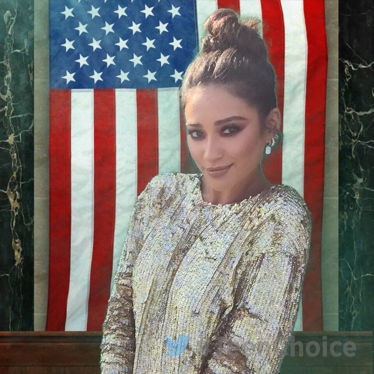 Shay Mitchell