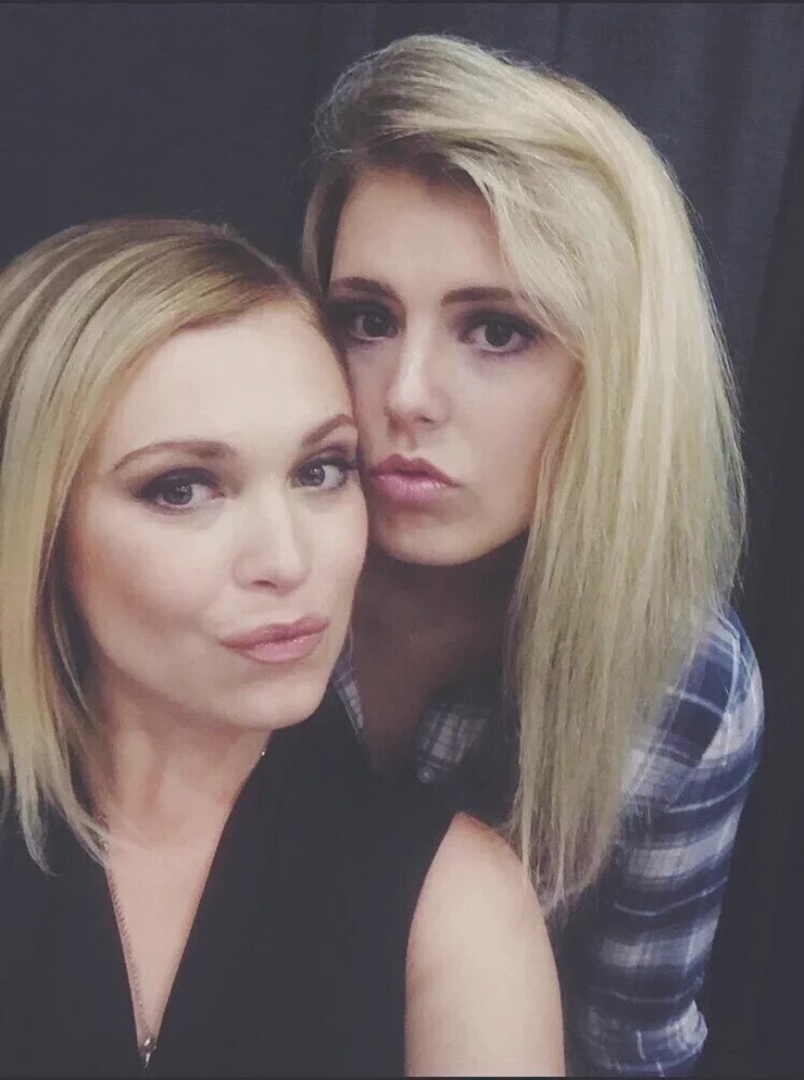 Eliza Taylor Eliza Taylor