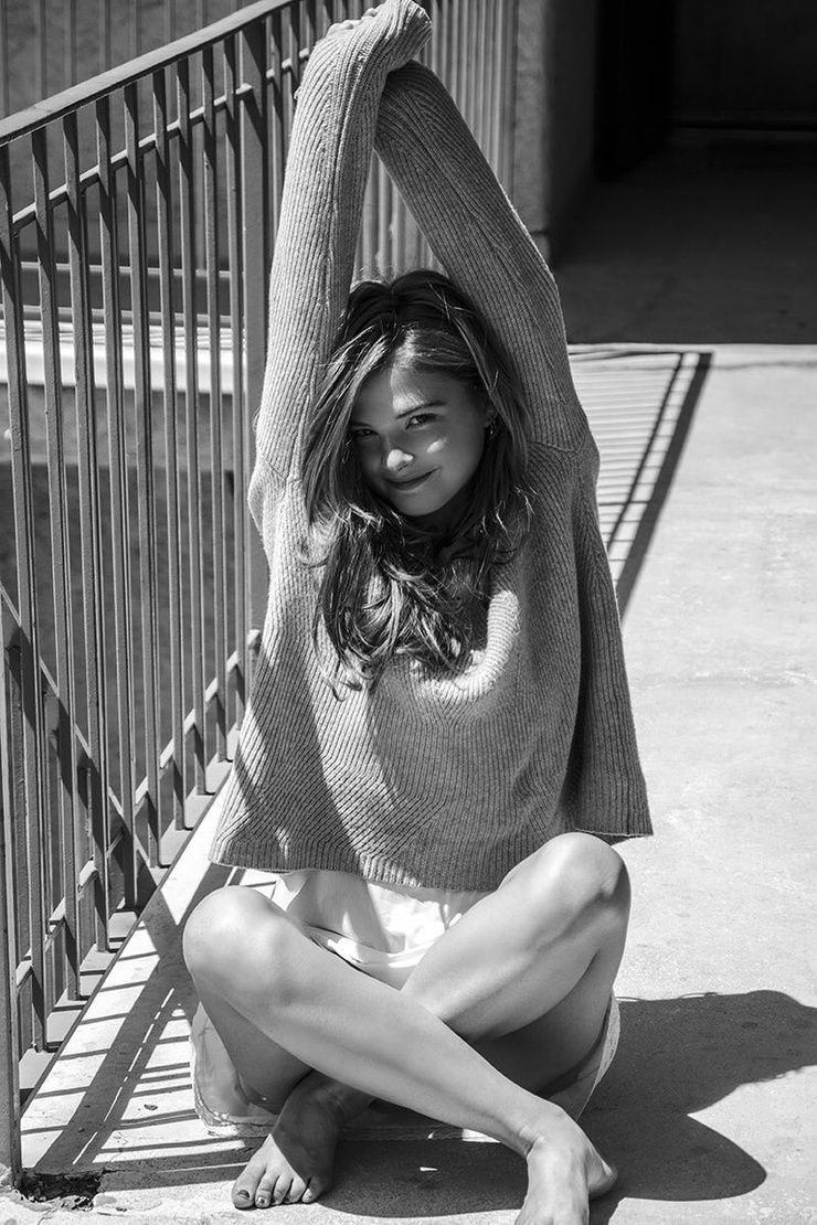 Stefanie Scott Stefanie Scott