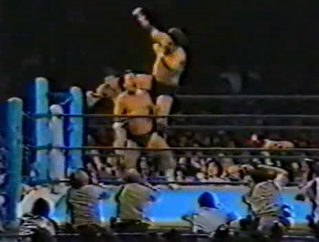 Jumbo Tsuruta & Yoshiaki Yatsu vs. Kengo Kimura & Osamu Kido (2/10/90)