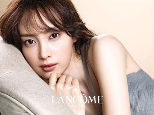 Na-yeong Lee