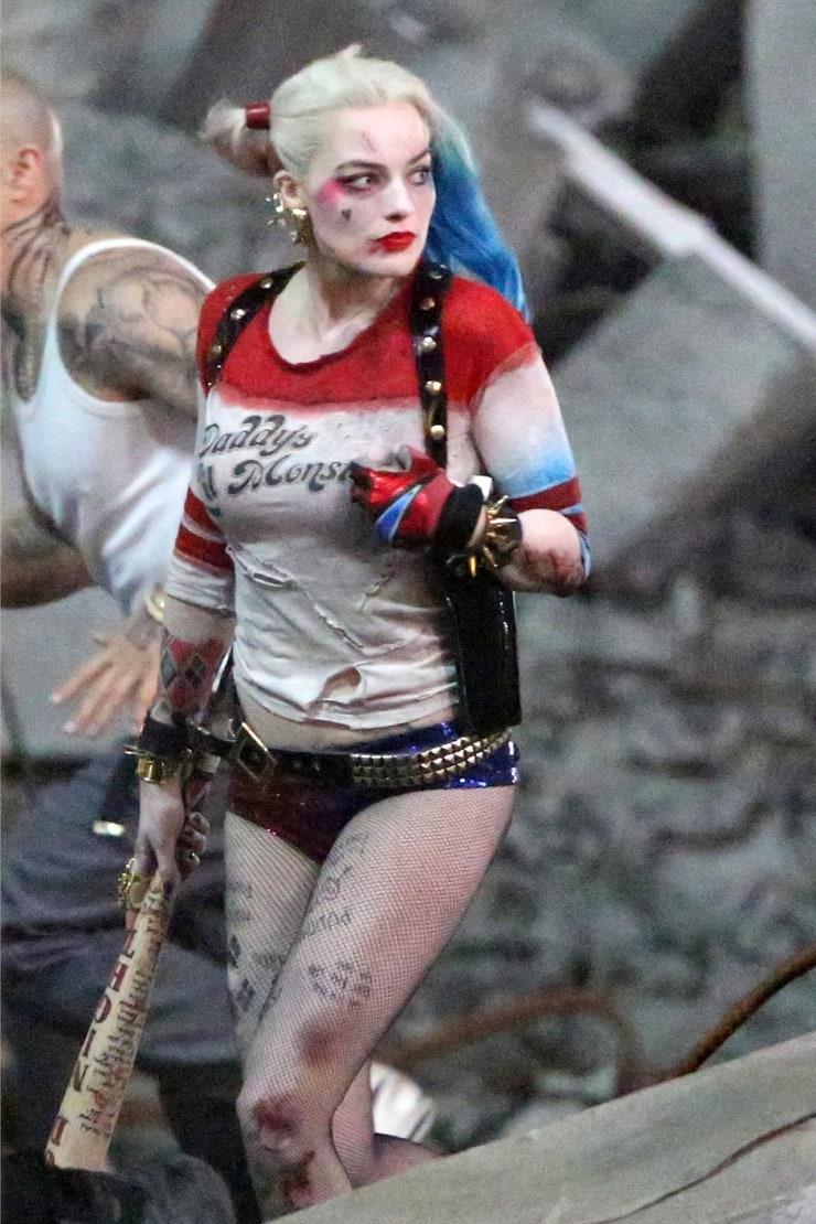 Harley Quinn (Margot Robbie)