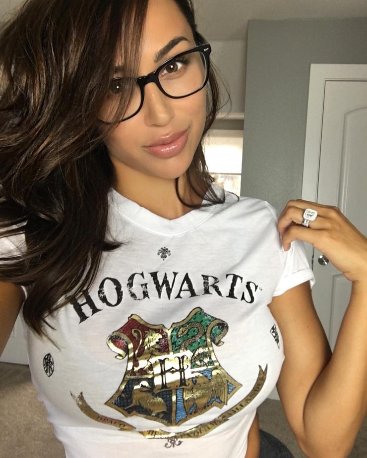 Picture Of Ana Cheri Garcia