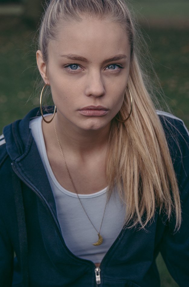 Holly Horne represented by Bella Management