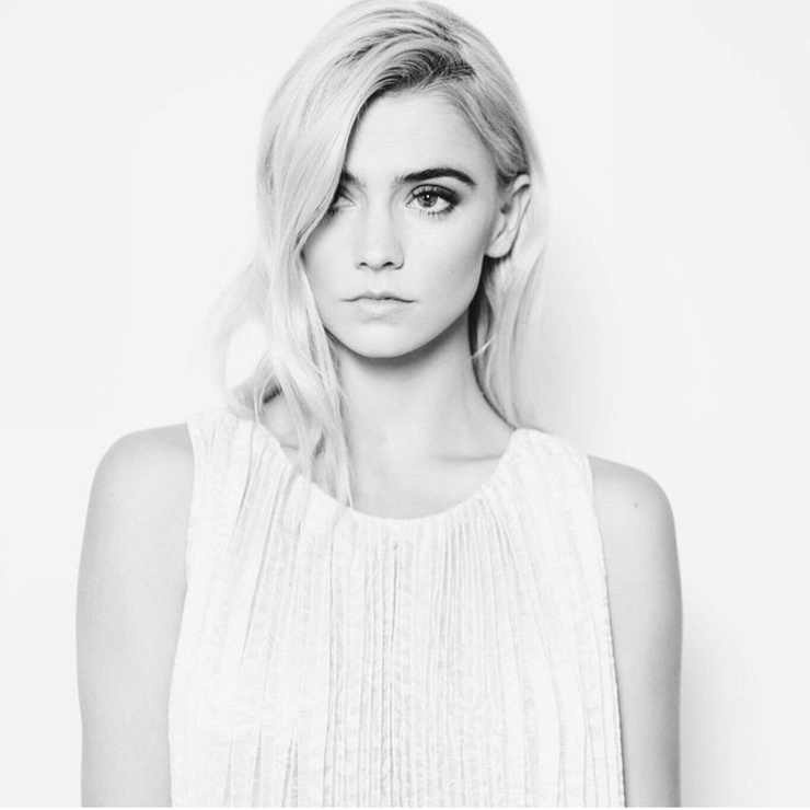 Raina w. Рейна хейн свадьба. Raina rae. Рейна хейн топ-модель. Актриса e324 girlsdoporn латинка.