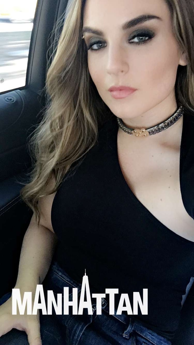 Joanna 'JoJo' Levesque