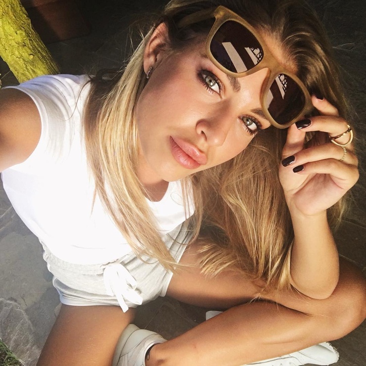 Jessica Goicoechea Jessica Goicoechea