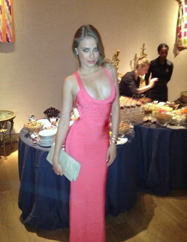 Xenia Tchoumitcheva Xenia Tchoumitcheva