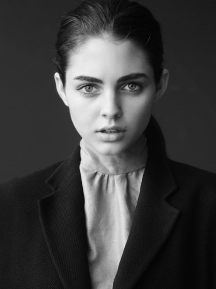 Ellie Martin Ellie Martin