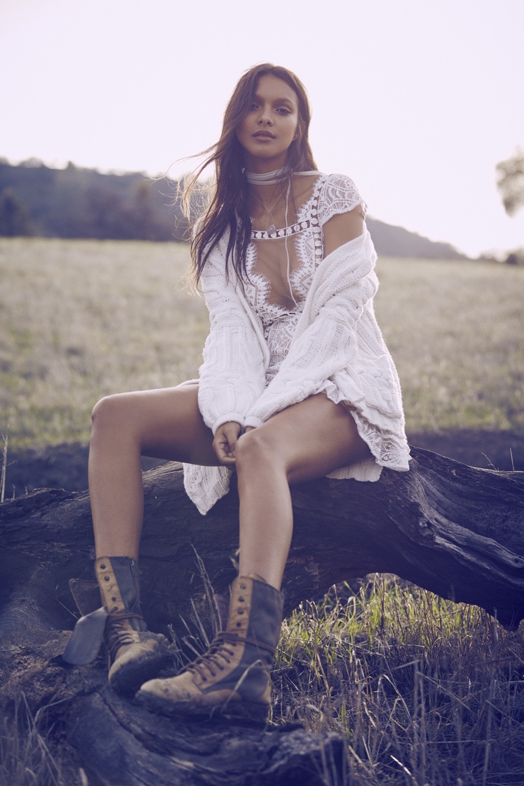 Lais Ribeiro Lais Ribeiro