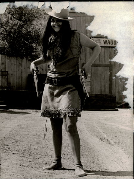 Tina Aumont Tina Aumont
