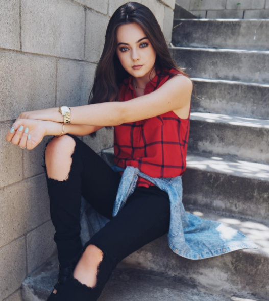 Ava Allan