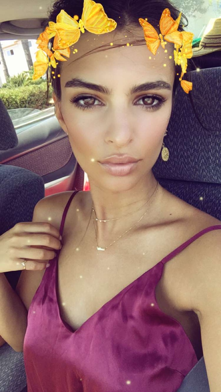 Emily Ratajkowski