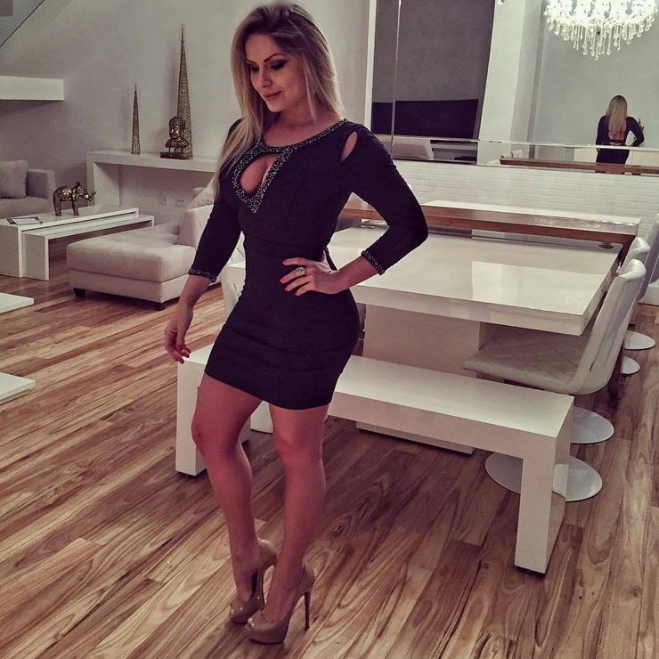 Renata Davila Renata Davila
