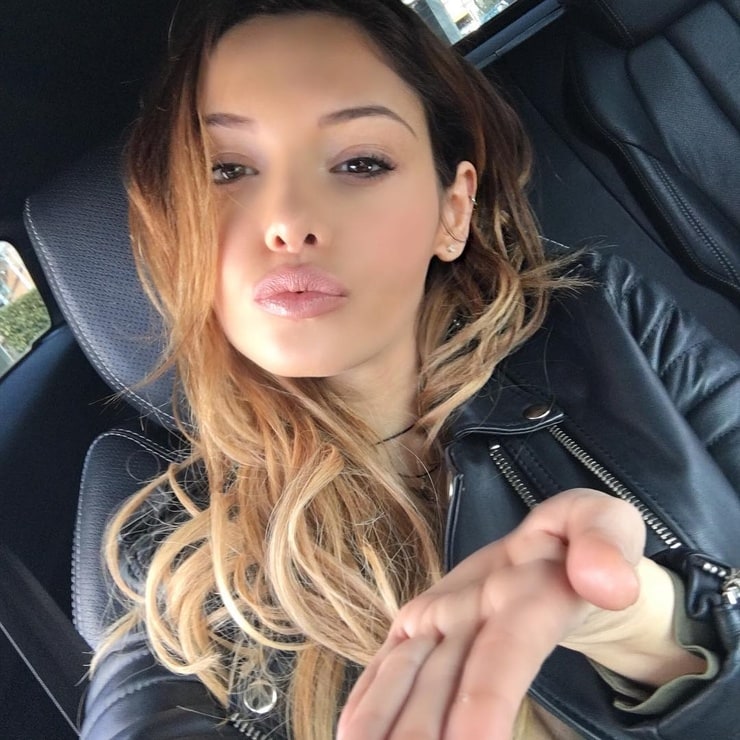 Nabilla Benattia Nabilla Benattia