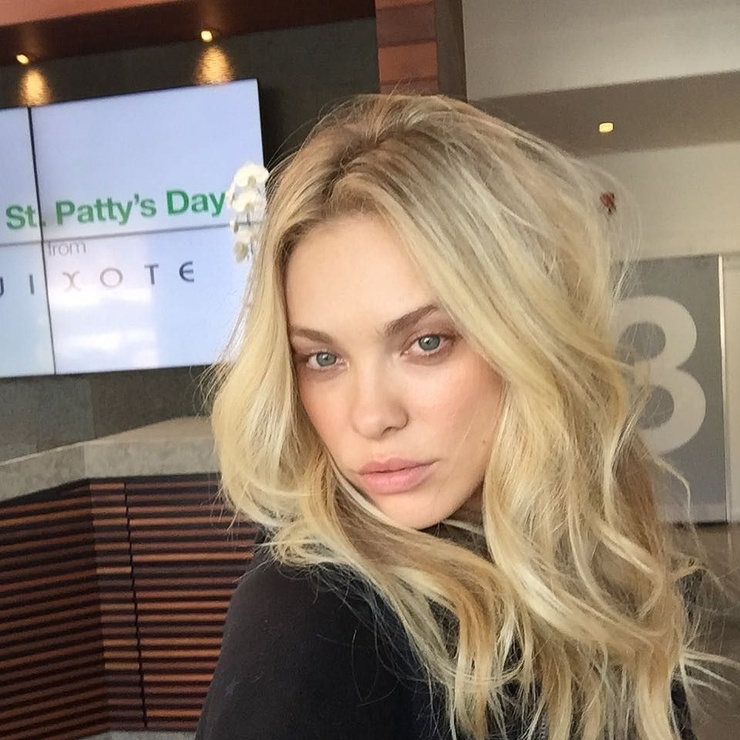 Picture of Kristy Garett