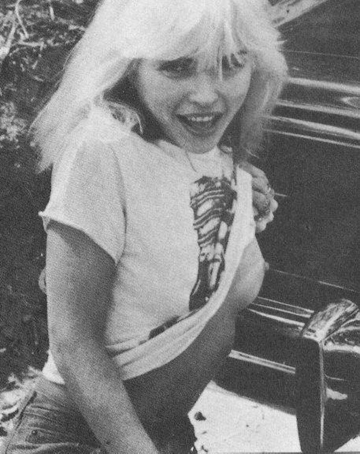 Blondie Blondie