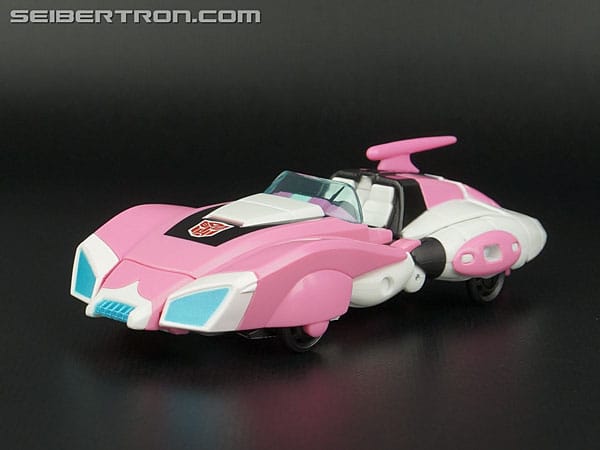 Transformers Generations Deluxe Class Arcee Figure