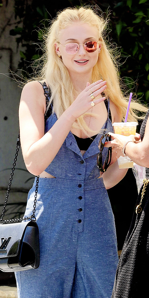 Sophie Turner Sophie Turner