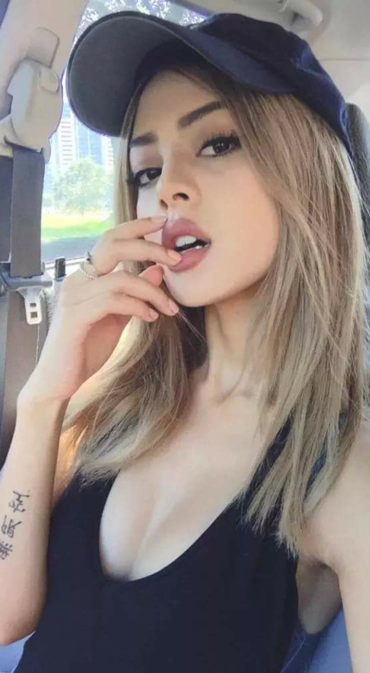 Lily Maymac Lily Maymac