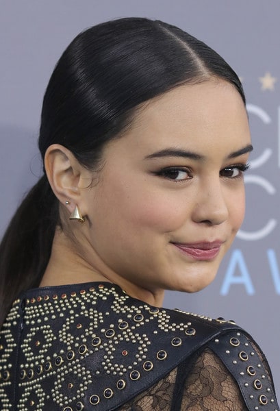 Courtney Eaton Courtney Eaton