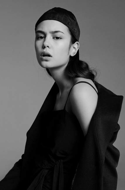 Courtney Eaton
