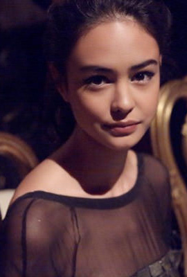Courtney Eaton